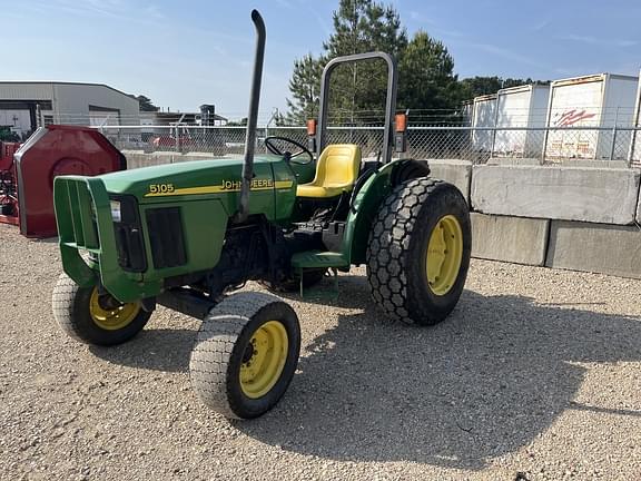 Image of John Deere 5105 equipment image 2