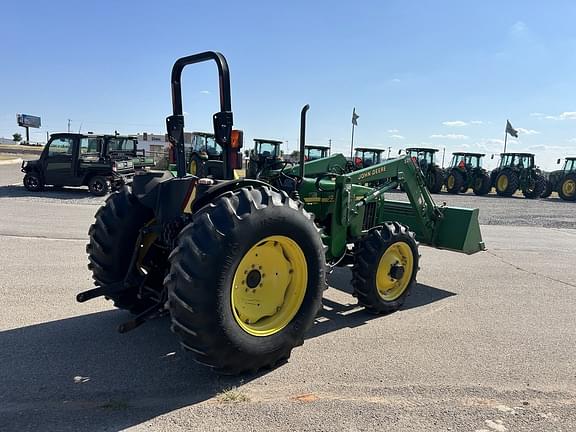 Image of John Deere 5105 equipment image 4