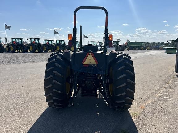 Image of John Deere 5105 equipment image 3