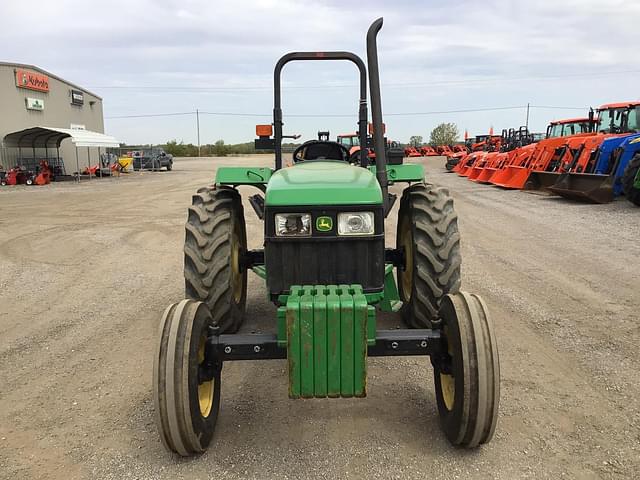 Image of John Deere 5203 equipment image 4