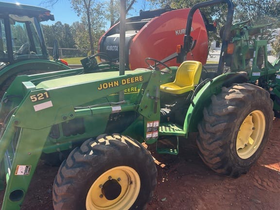 2003 John Deere 5205 Equipment Image0