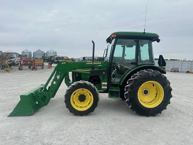 Image of John Deere 5320 equipment image 1