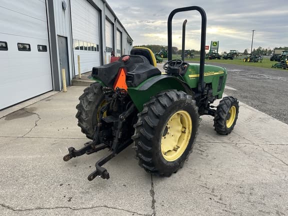 Image of John Deere 5320N equipment image 3