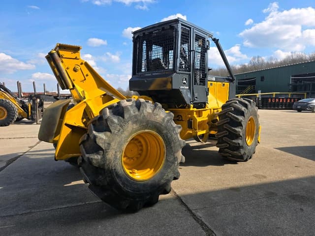 Image of John Deere 540G equipment image 4