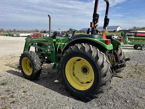 Image of John Deere 5420 Primary image