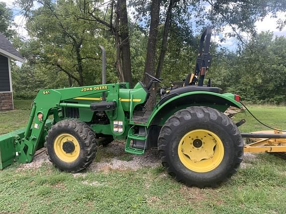 Image of John Deere 5420 equipment image 1