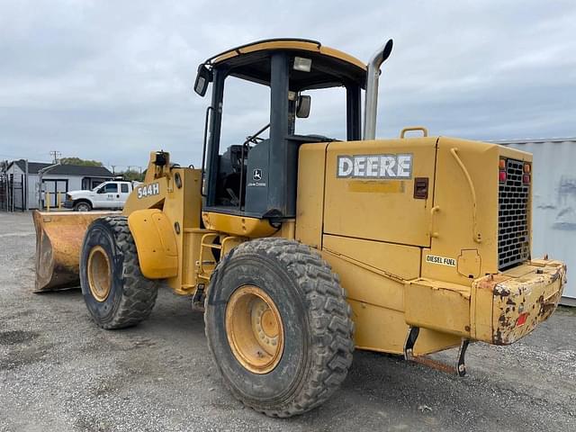 Image of John Deere 544H equipment image 1