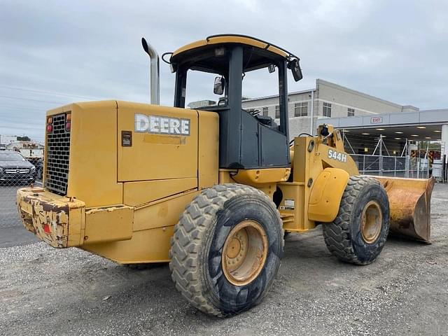 Image of John Deere 544H equipment image 2