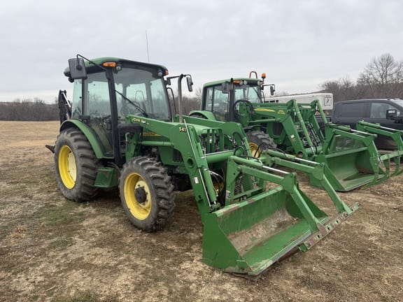 2003 John Deere 5520 Equipment Image0