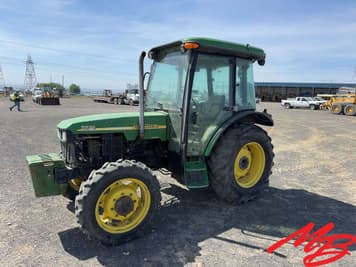 Main image John Deere 5520