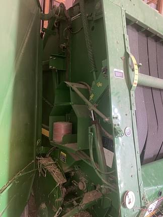 Image of John Deere 567 MegaWide equipment image 4