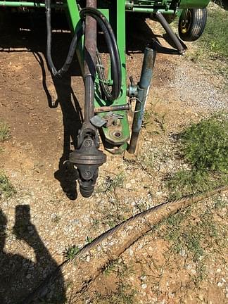 Image of John Deere 567 equipment image 2