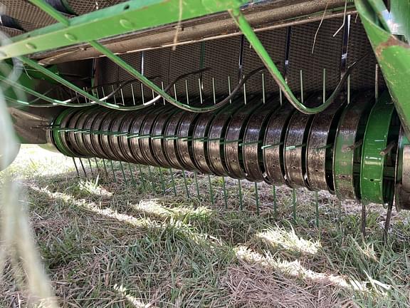 Image of John Deere 567 Silage equipment image 3