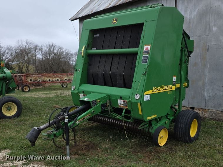 2003 John Deere 567 MegaWide Equipment Image0