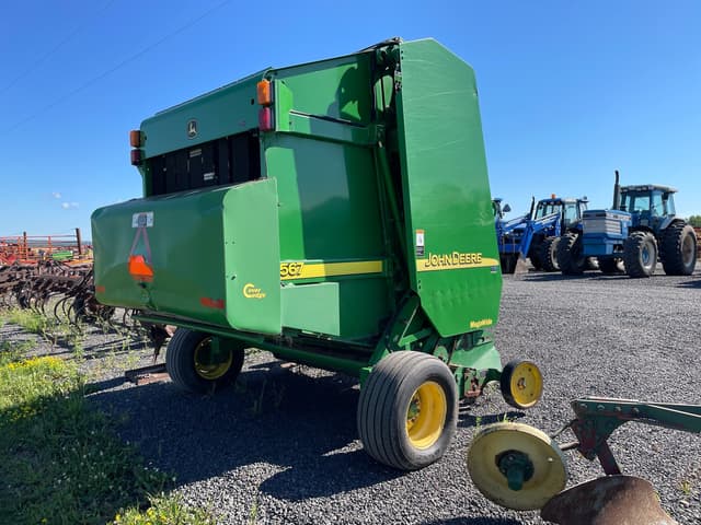 Image of John Deere 567 MegaWide equipment image 3