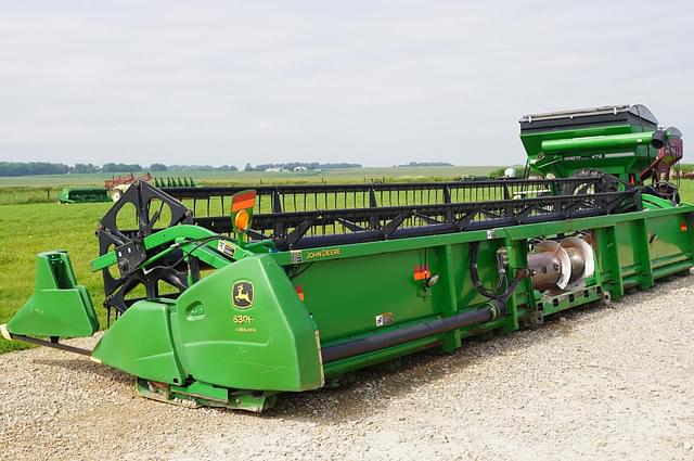 Image of John Deere 630F equipment image 3