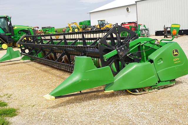 Image of John Deere 630F equipment image 2