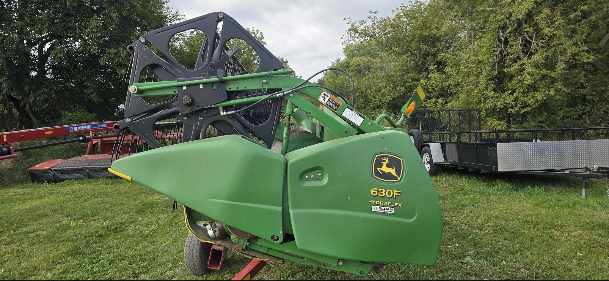 2003 John Deere 630F Image
