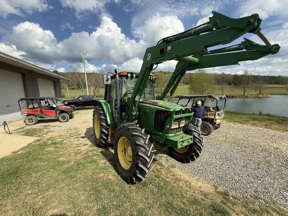 Image of John Deere 6320 equipment image 3