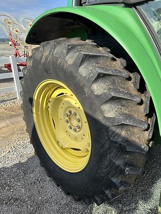 Image of John Deere 6320 equipment image 4