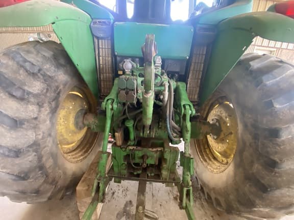 Image of John Deere 6320 equipment image 4