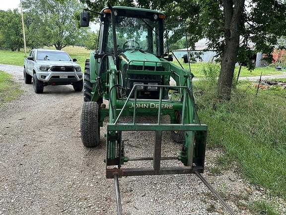 Image of John Deere 6415 equipment image 1