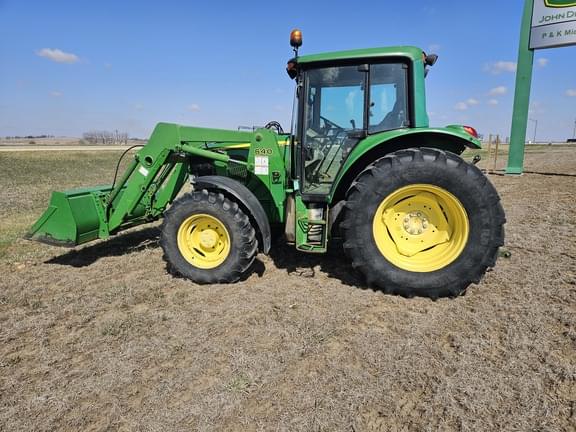 Image of John Deere 6420 equipment image 2