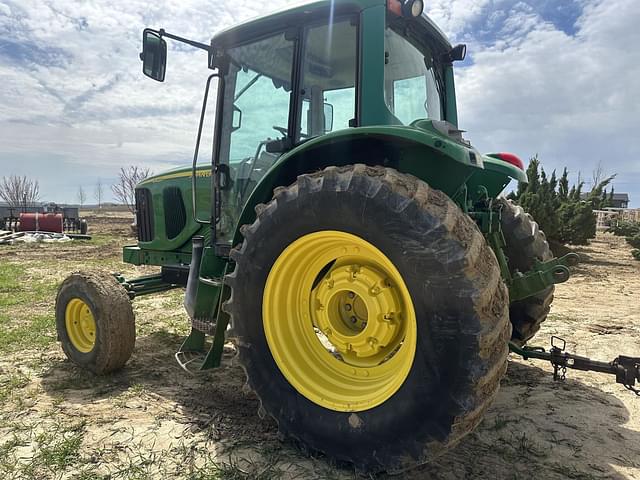 Image of John Deere 6420 equipment image 3