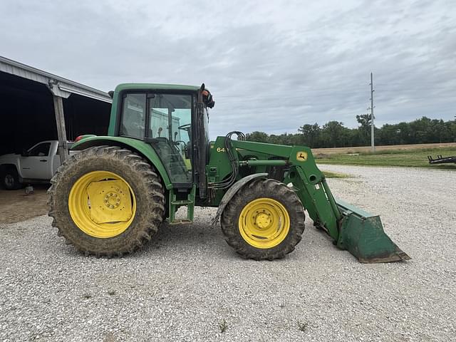 Image of John Deere 6420 equipment image 1