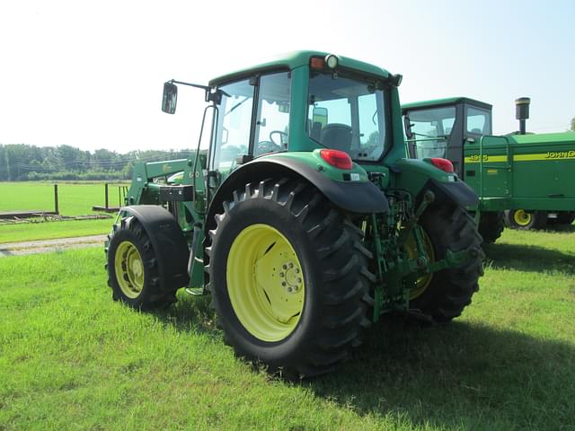 Image of John Deere 6420 equipment image 3