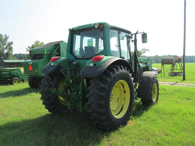 Image of John Deere 6420 equipment image 2
