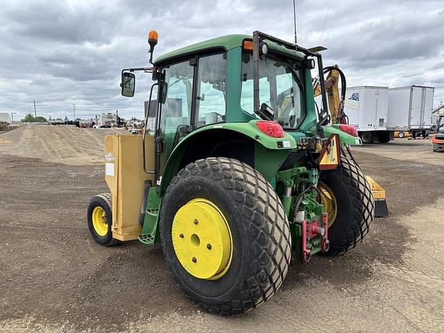 Image of John Deere 6420 equipment image 3