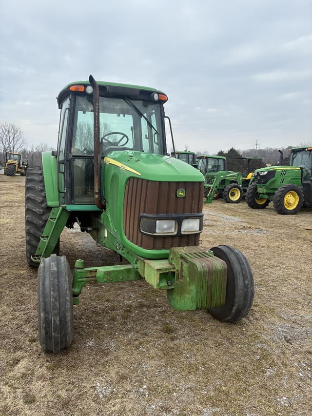 Image of John Deere 6615 equipment image 1