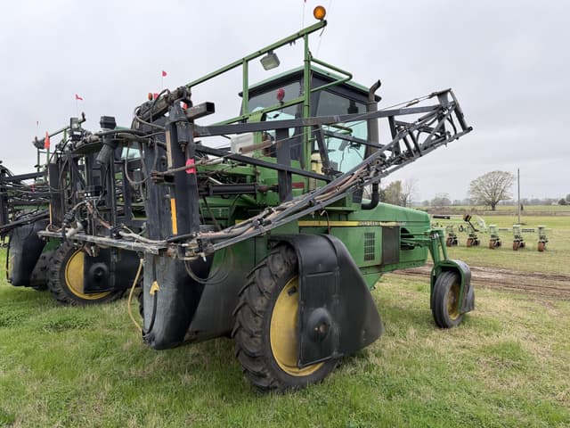 Image of John Deere 6700 equipment image 2