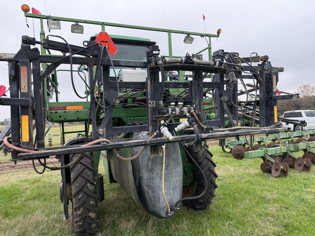 Image of John Deere 6700 equipment image 4