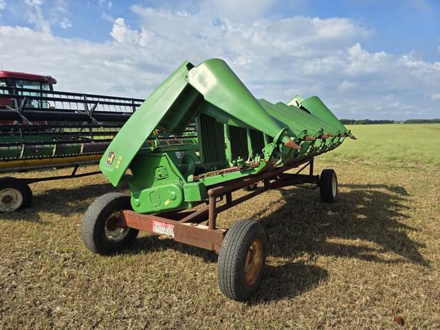 Image of John Deere 693 equipment image 3
