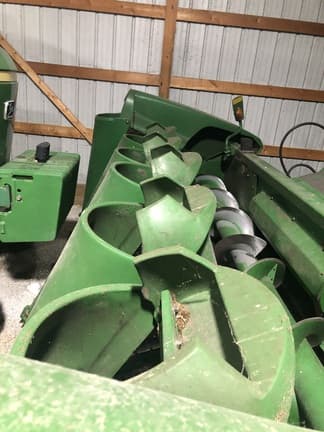 Image of John Deere 693 equipment image 4