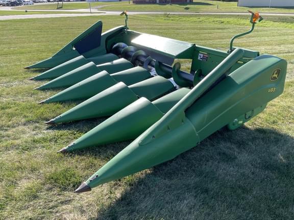 Image of John Deere 693 equipment image 2
