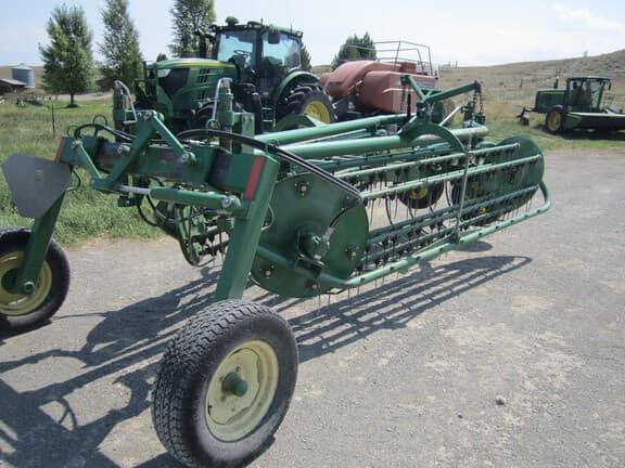 Image of John Deere 705 equipment image 2