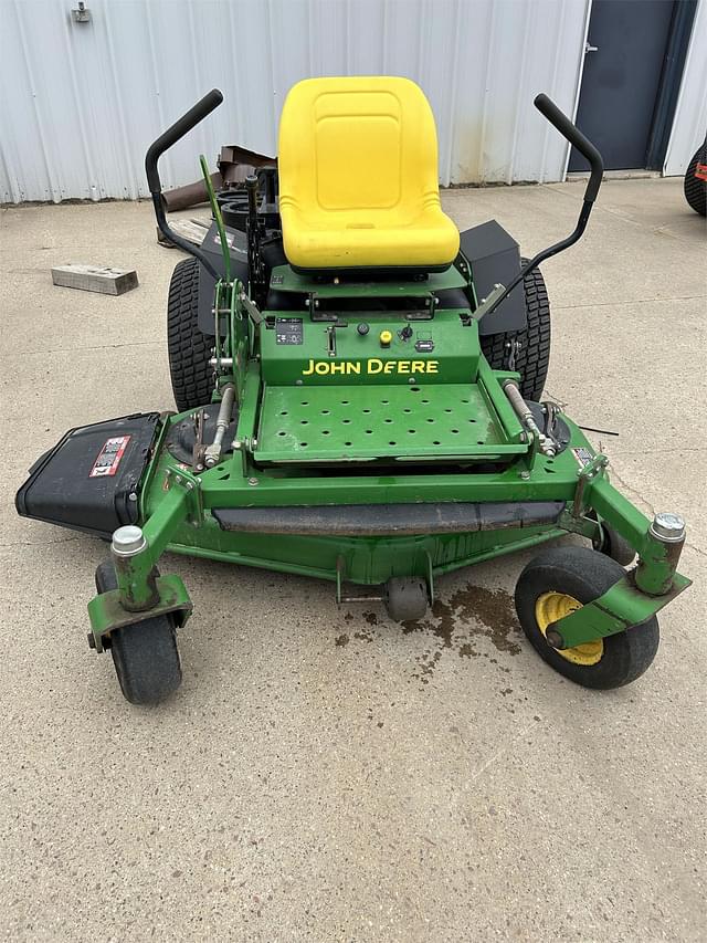 Image of John Deere 717 equipment image 1