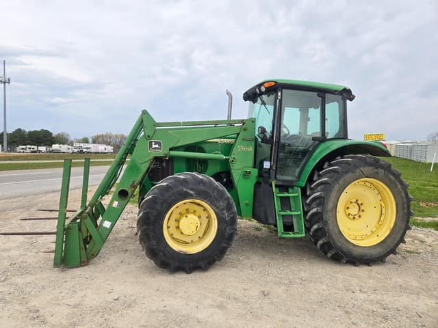 Image of John Deere 7220 equipment image 4