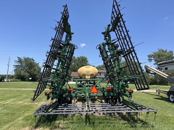 Image of John Deere 726 equipment image 3