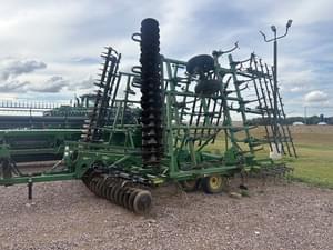 2003 John Deere 726 Image