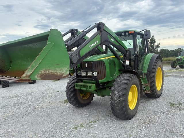 Image of John Deere 7320 equipment image 1