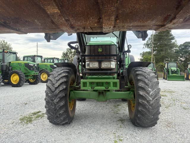 Image of John Deere 7320 equipment image 2