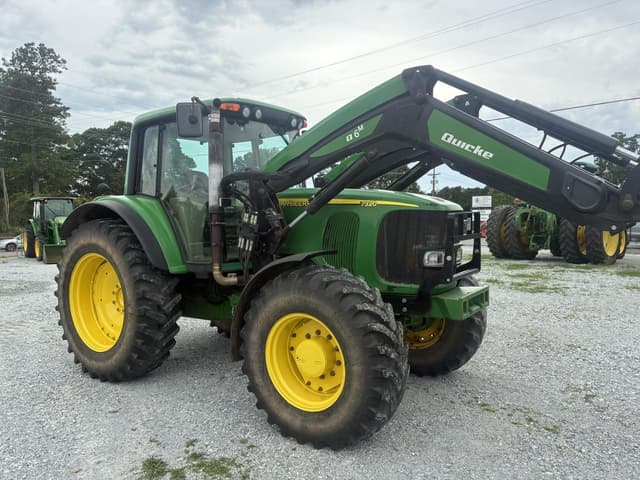 Image of John Deere 7320 equipment image 3