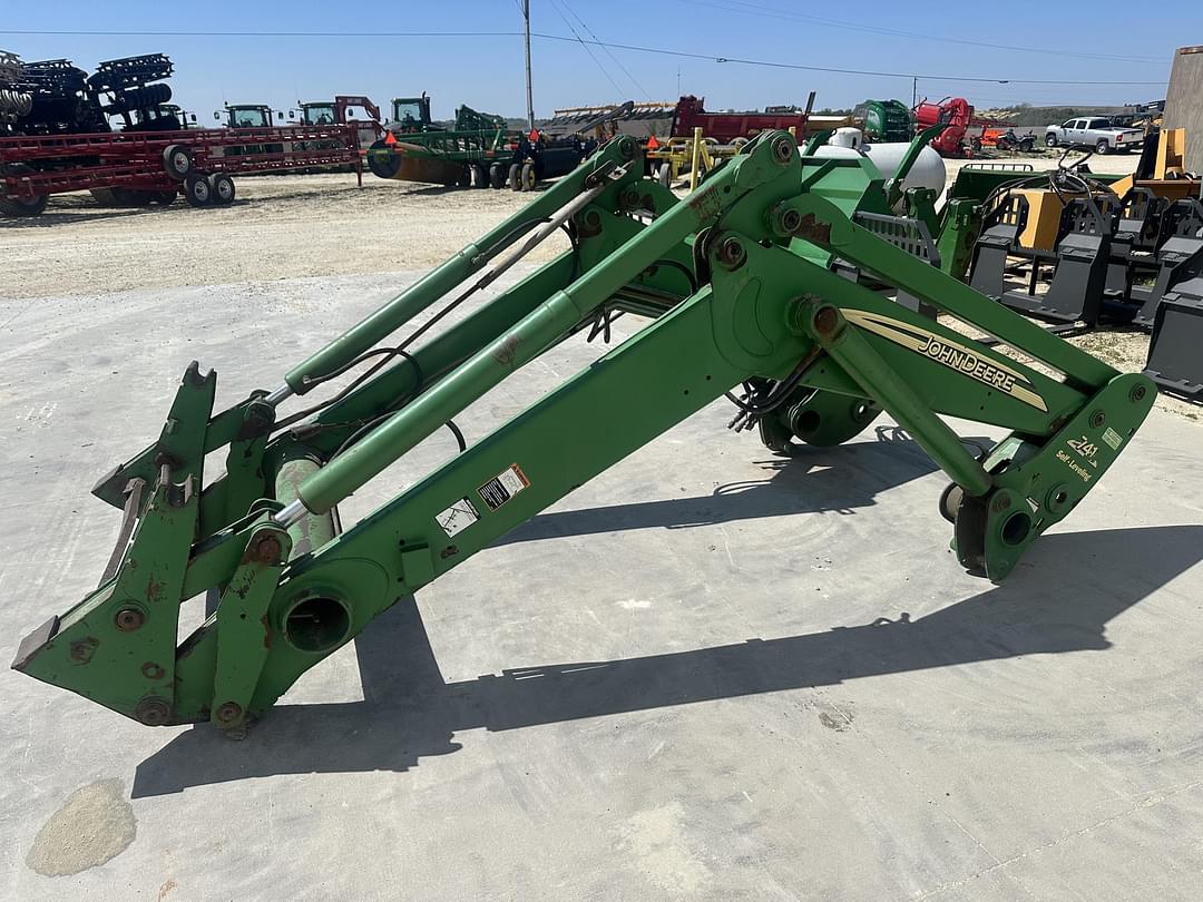 Image of John Deere 741 Primary image