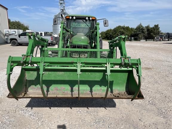 Image of John Deere 7420 equipment image 4