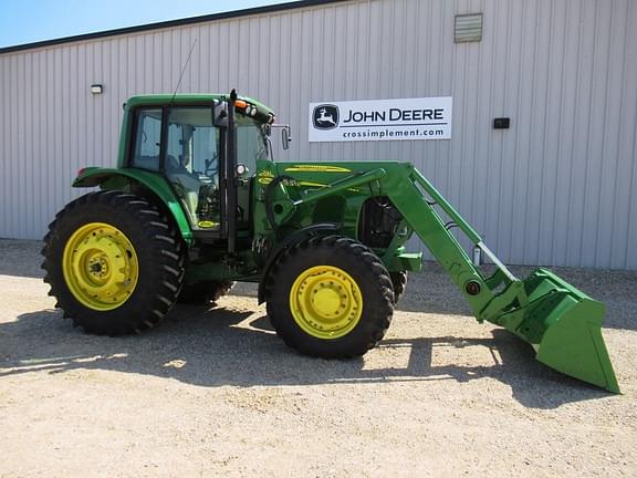 Image of John Deere 7420 Primary image