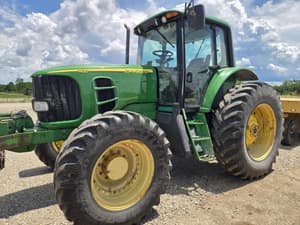 2003 John Deere 7420 Image